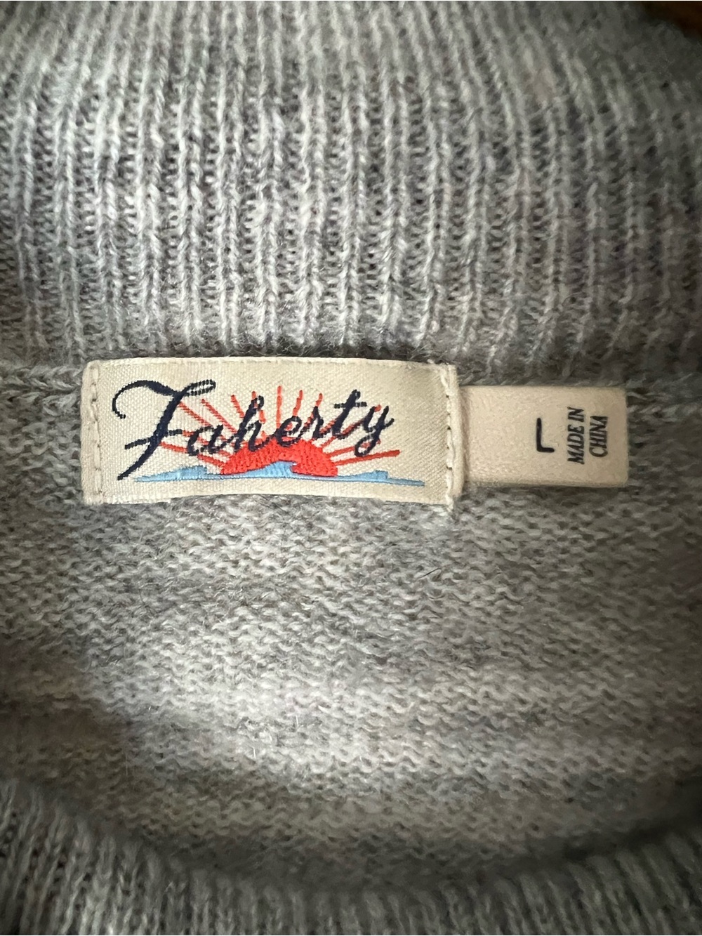 Faherty Solange Cashmere Sweater Pullover Turtleneck Heather Gray Burgundy L - Picture 11 of 12